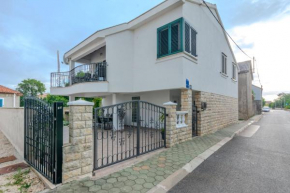 Family friendly house with a parking space Zaton, Zadar - 23570